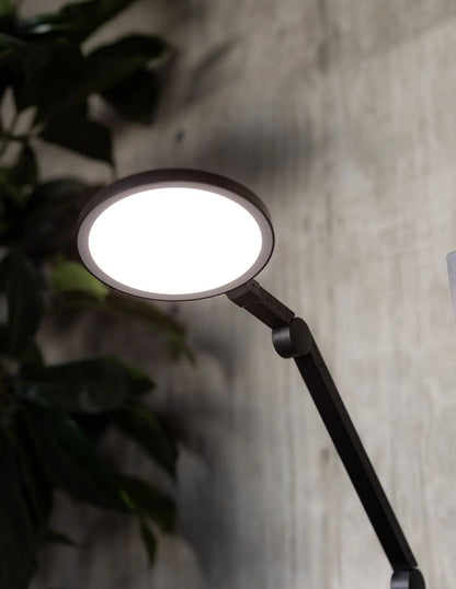 Lume Cube Edge Light 2.0 Black LED Desk Lamp
