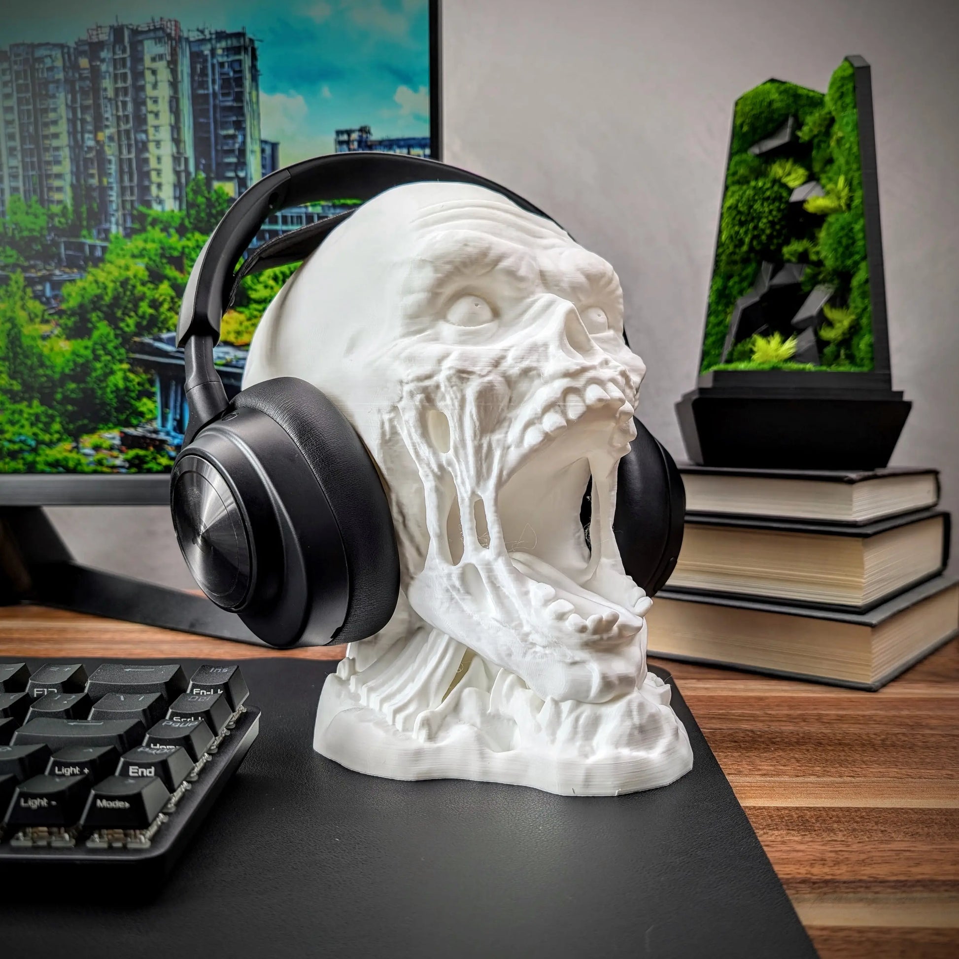 Beamteam3D Zombie Head Stand - Desk Organizer and Holder